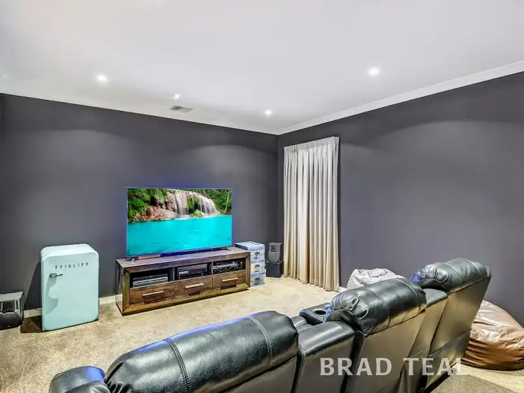 Third view of Homely house listing, 39 Otago Loop, Caroline Springs VIC 3023