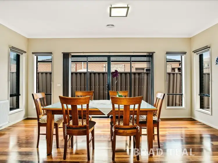 Sixth view of Homely house listing, 10 Ben Avon Court, Taylors Hill VIC 3037