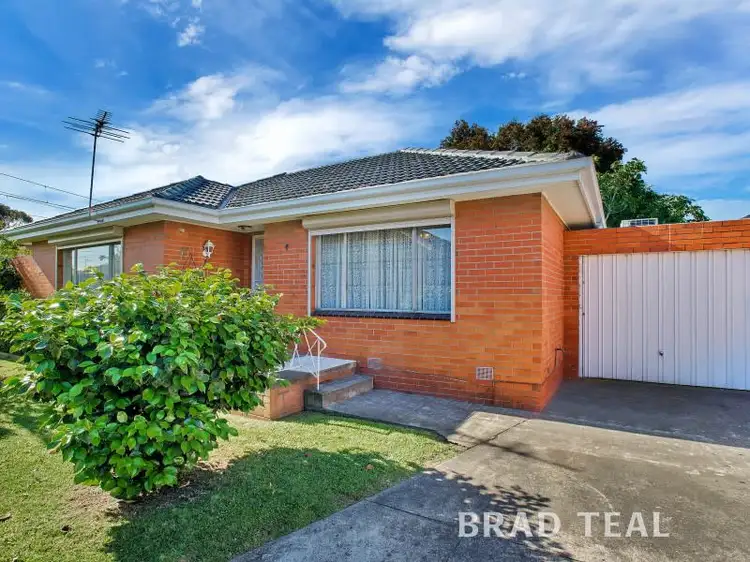 Main view of Homely unit listing, 4 Kaye Court, Coburg VIC 3058