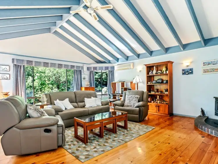 Third view of Homely house listing, 27 Jeffery Street, Carlsruhe VIC 3442