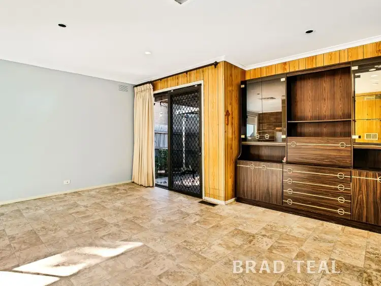 Fourth view of Homely house listing, 1 Forest Court, Gladstone Park VIC 3043