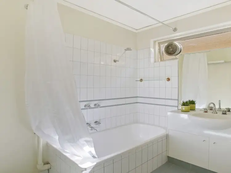Fifth view of Homely apartment listing, 3/10 McColl Court, Brunswick West VIC 3055