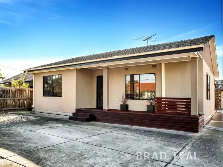 6 Vervale Avenue, Fawkner VIC 3060