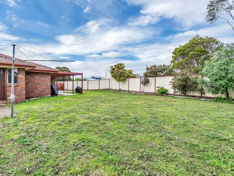 Sixth view of Homely house listing, 8 Mellon Court, Sunbury VIC 3429