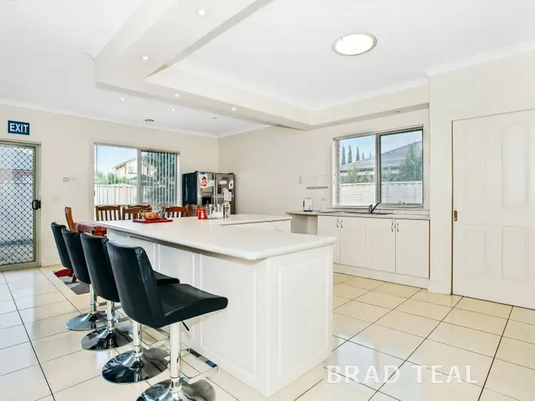 Fourth view of Homely house listing, 5 Barlow Close, Caroline Springs VIC 3023