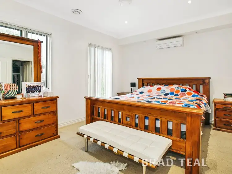 Second view of Homely house listing, 5 Barlow Close, Caroline Springs VIC 3023