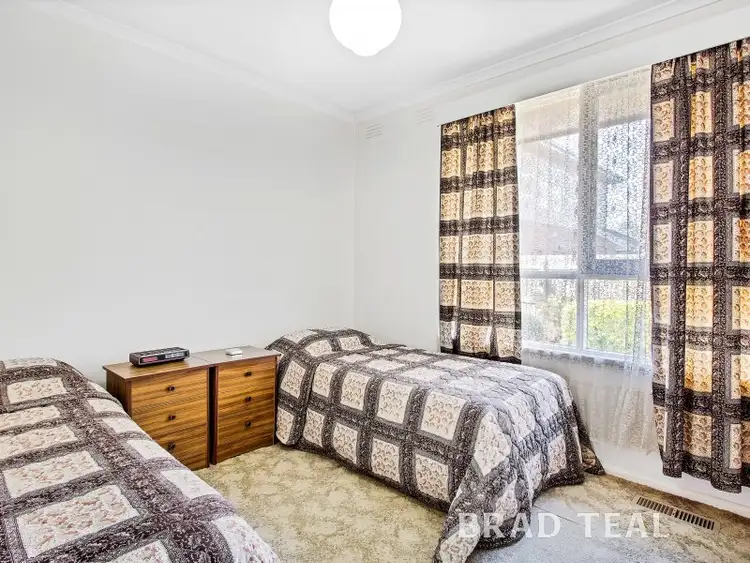 Sixth view of Homely house listing, 3 Brosnan Crescent, Strathmore VIC 3041