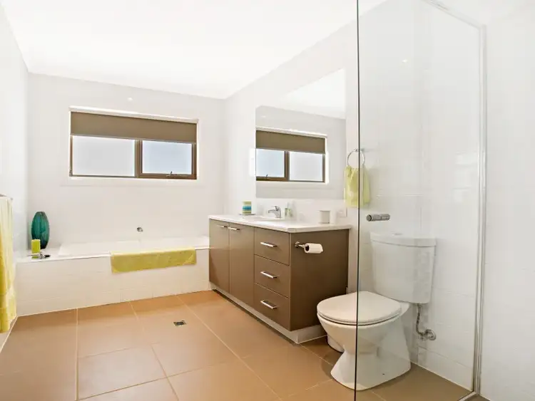 Fifth view of Homely townhouse listing, 21 Henry Street, Keilor East VIC 3033