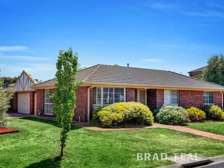 2 Hatton Court, Sydenham VIC 3037