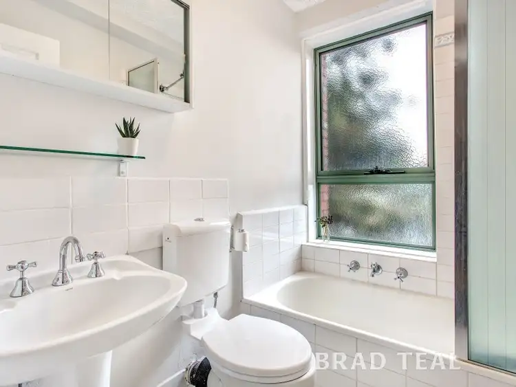 Fourth view of Homely unit listing, 2/205-207 Maribyrnong Road, Ascot Vale VIC 3032