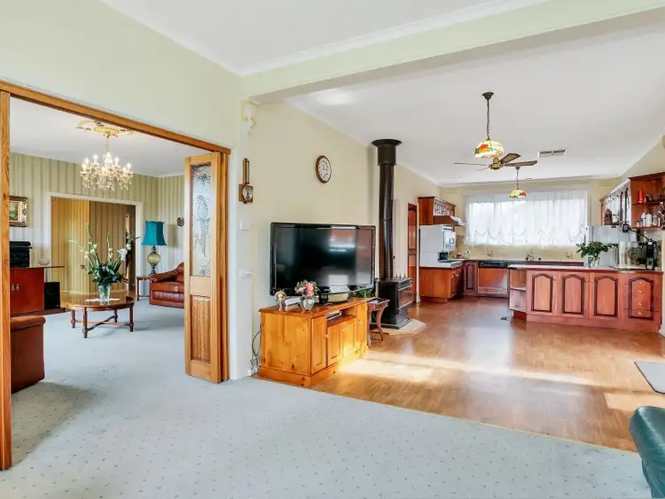 Sixth view of Homely house listing, 4-6 Koala Crescent, Westmeadows VIC 3049