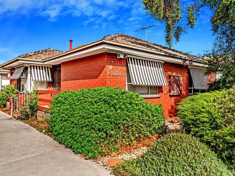 1/18 Schofield Street, Essendon VIC 3040