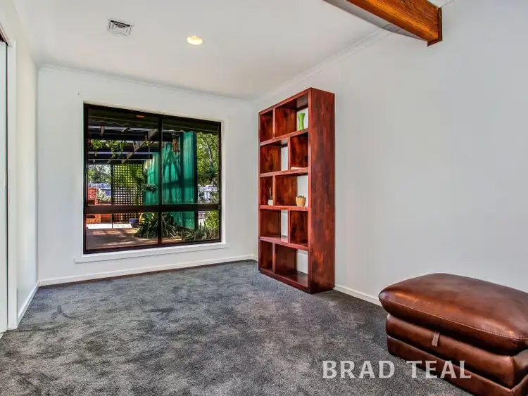 Fourth view of Homely house listing, 10 Varna Place, Keilor Downs VIC 3038