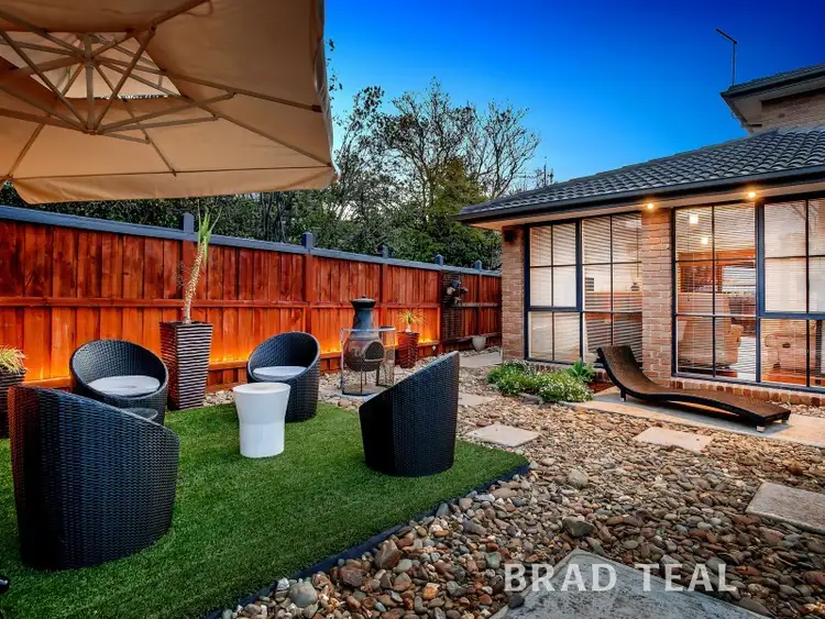 Second view of Homely house listing, 5 Hermes Court, Keilor VIC 3036