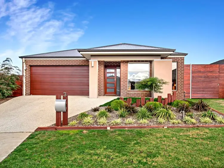 3 Tuxedo Drive, Gisborne VIC 3437