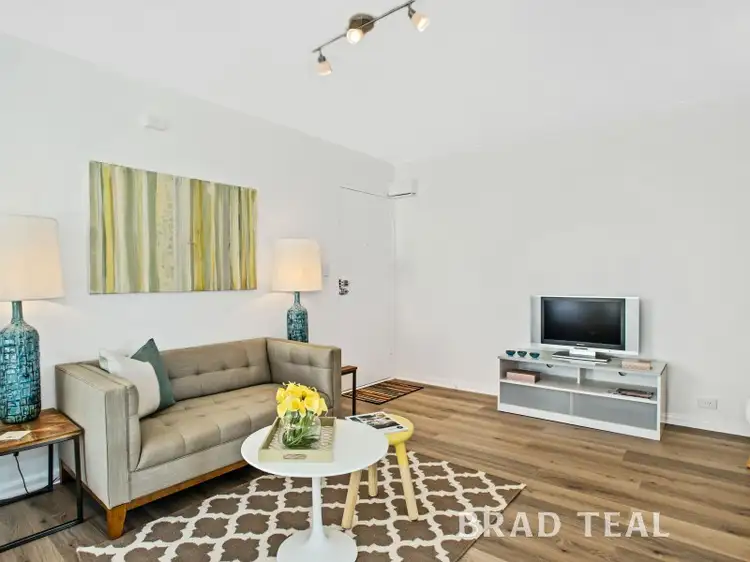 1/8 Glass Street, Essendon VIC 3040