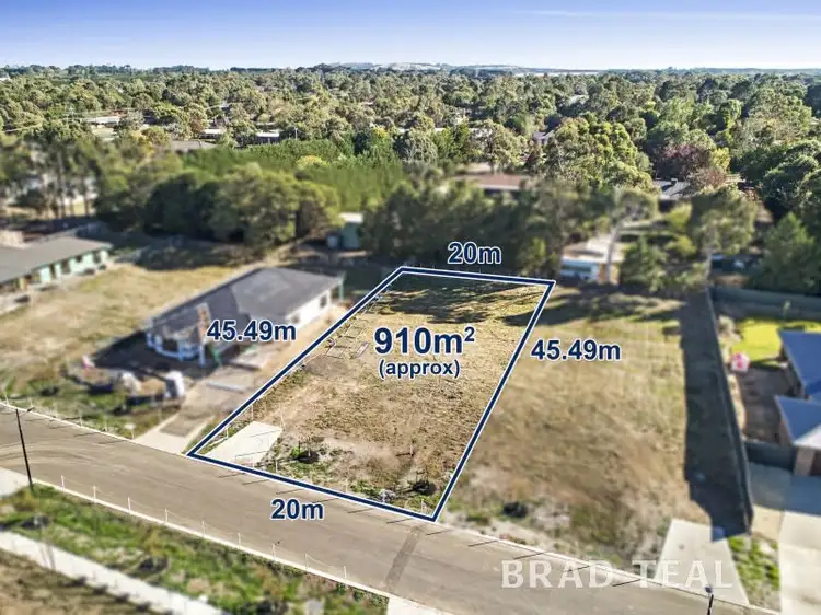 37 Casuarina Drive, Romsey VIC 3434