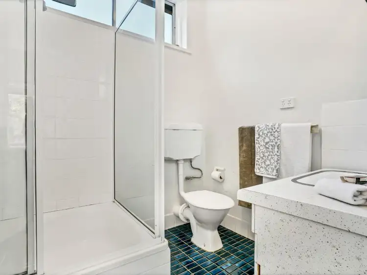Sixth view of Homely apartment listing, 1/120 Primrose Street, Essendon VIC 3040