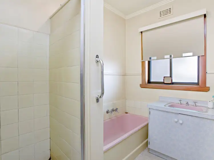 Sixth view of Homely house listing, 17 Langtree Avenue, Pascoe Vale South VIC 3044