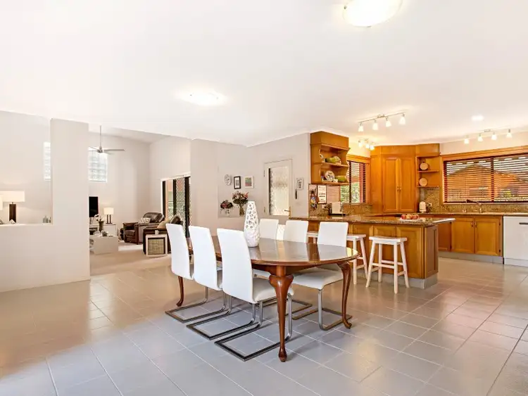 Main view of Homely house listing, 2 Hillman Court, Avondale Heights VIC 3034