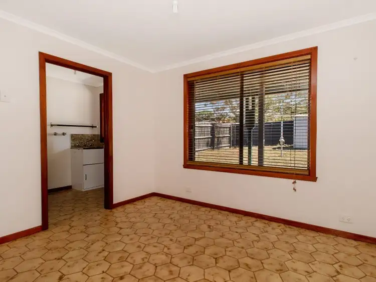 Fourth view of Homely house listing, 6 Ramsay Court, Sunbury VIC 3429