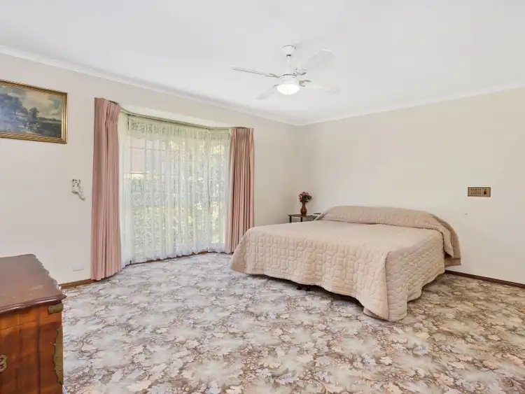 Fifth view of Homely unit listing, 2/345 Napier Street, Strathmore VIC 3041