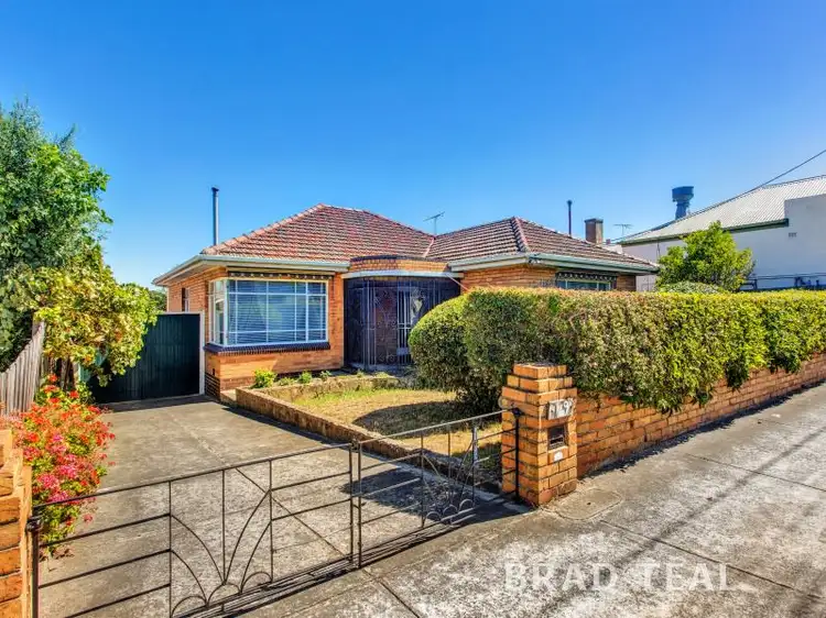 19 Melville Road, Brunswick West VIC 3055