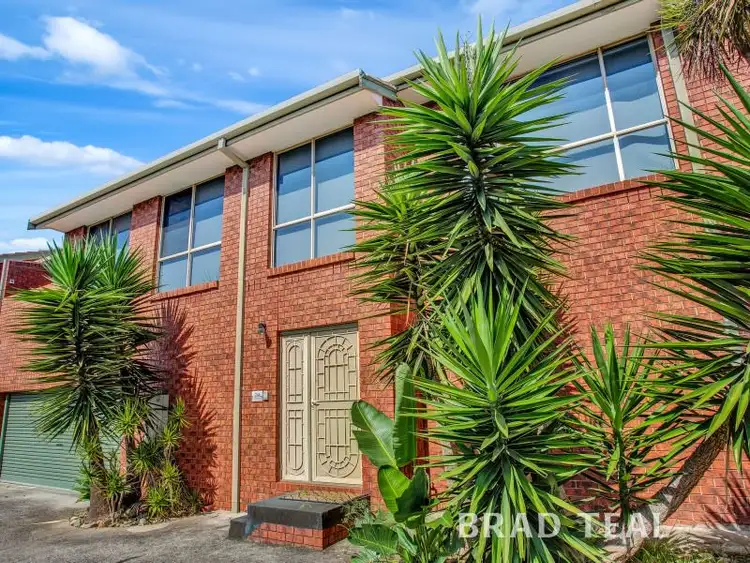 Sixth view of Homely townhouse listing, 2/4 Weyburn Place, Avondale Heights VIC 3034