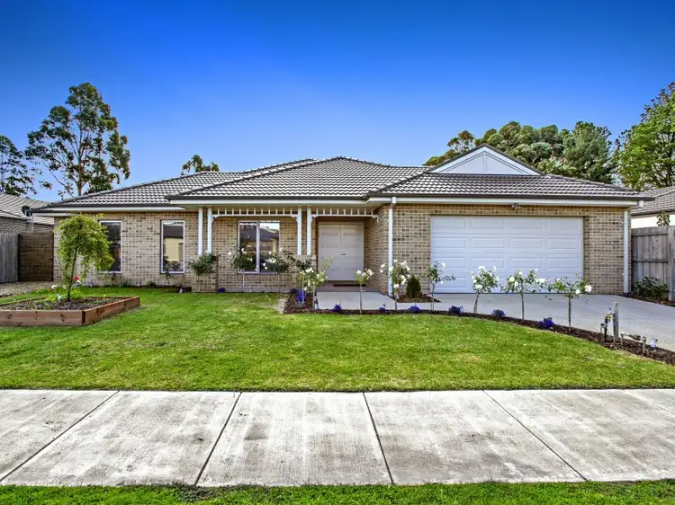 42 Vancleve Crescent, Gisborne VIC 3437