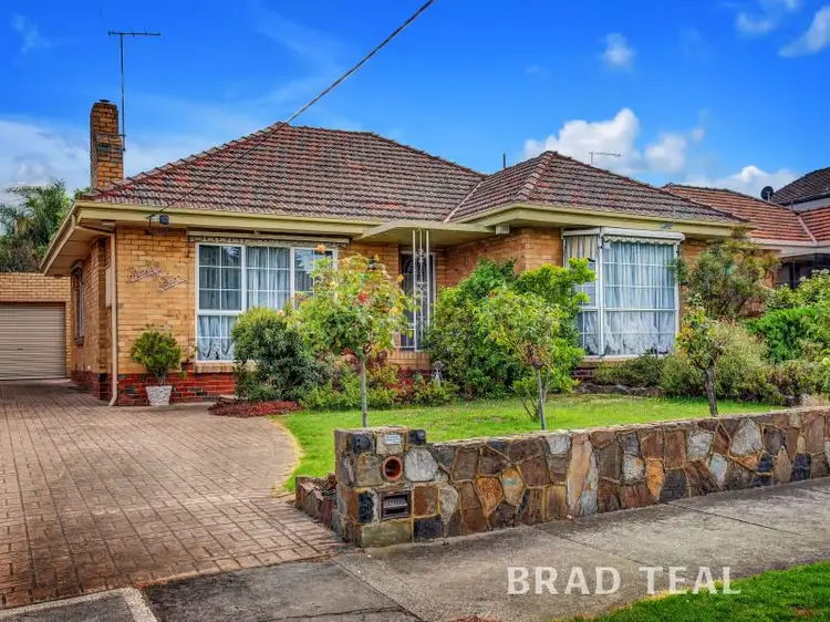 46 Hayes Road, Strathmore VIC 3041