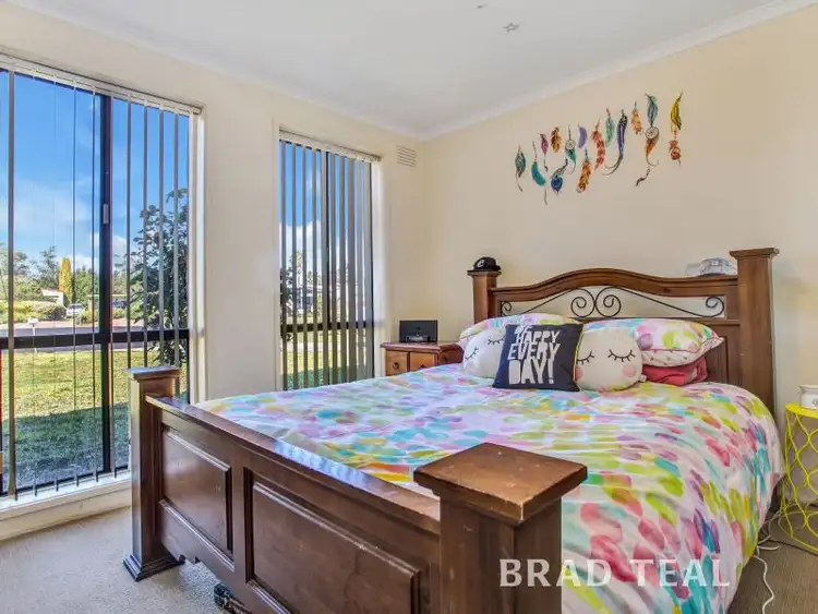Fourth view of Homely house listing, 8 Henley Place, Melton West VIC 3337