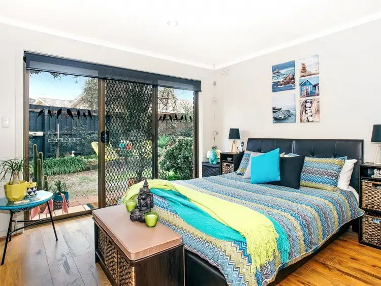 Sixth view of Homely house listing, 2 Maringa Court, Keilor Downs VIC 3038