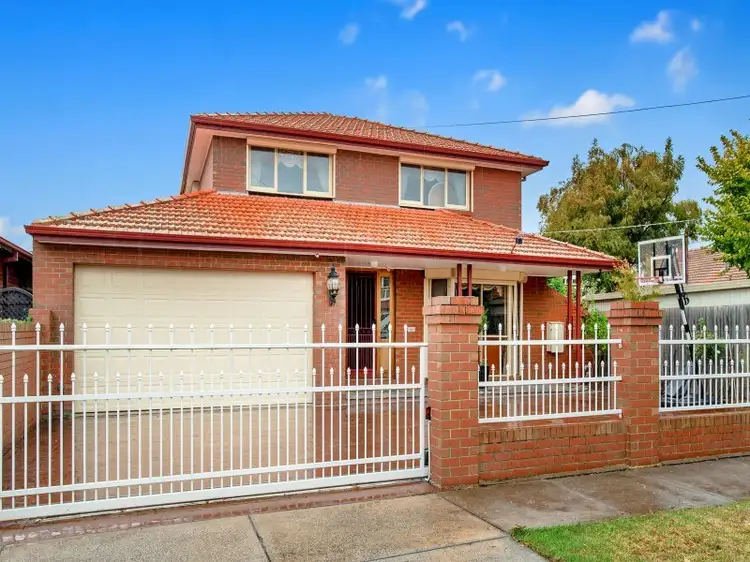 2 Cooke Street, Essendon VIC 3040