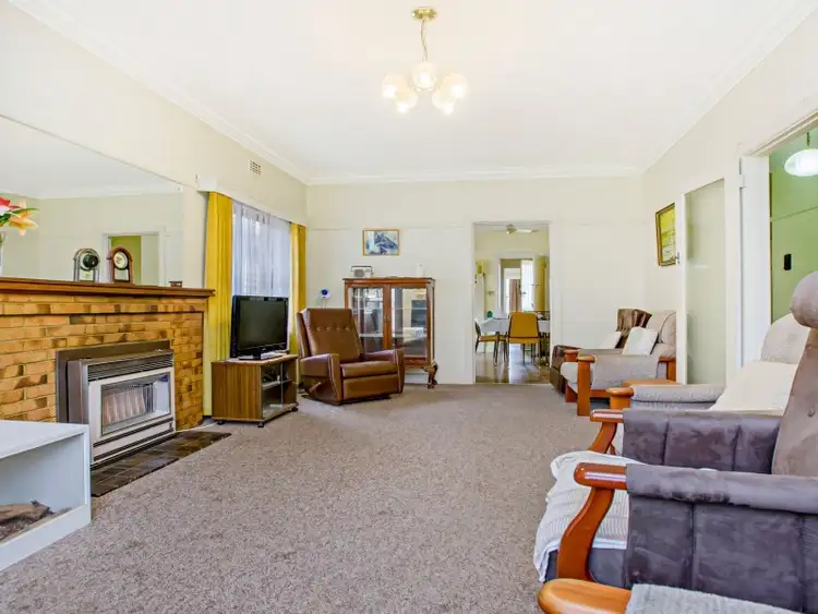 Fifth view of Homely house listing, 17 Langtree Avenue, Pascoe Vale South VIC 3044