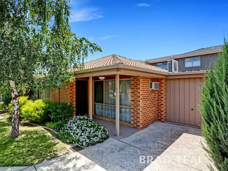 Main view of Homely unit listing, 2/143 Bradshaw Street, Essendon VIC 3040