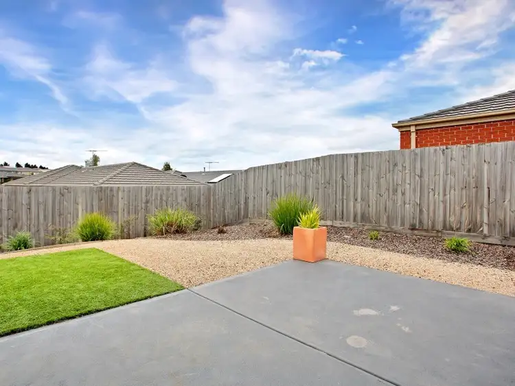 Sixth view of Homely house listing, 19 Maiden Drive, Sunbury VIC 3429