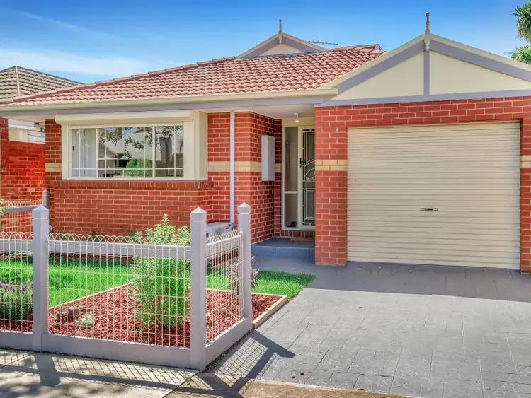 Main view of Homely unit listing, 1/17 Epsom Road, Ascot Vale VIC 3032