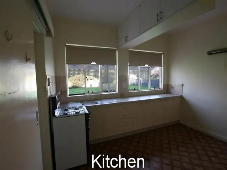 Fifth view of Homely house listing, 25 Latrobe Street, Rosedale VIC 3847