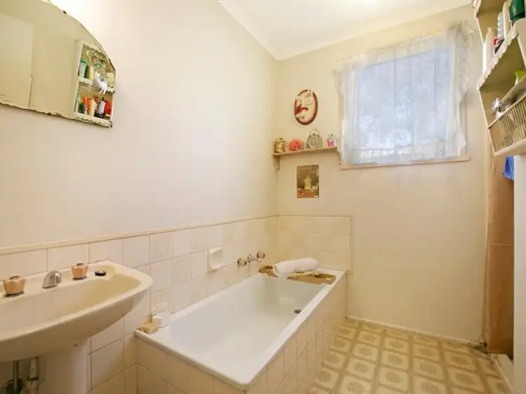 Sixth view of Homely house listing, 12 Lyons Street, Rosedale VIC 3847