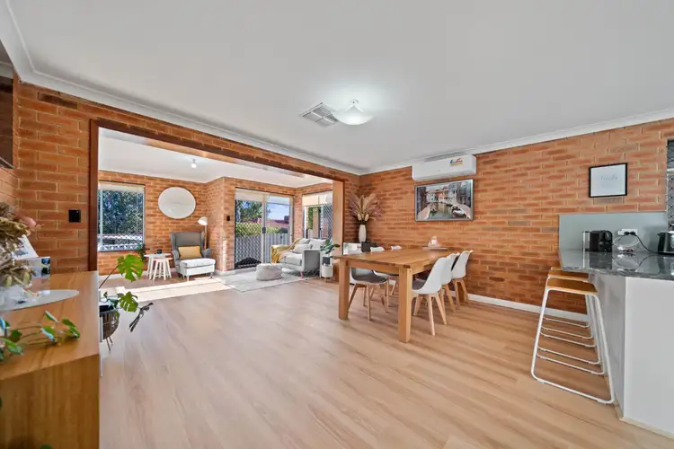 6 Walter Way, Hamersley WA 6022