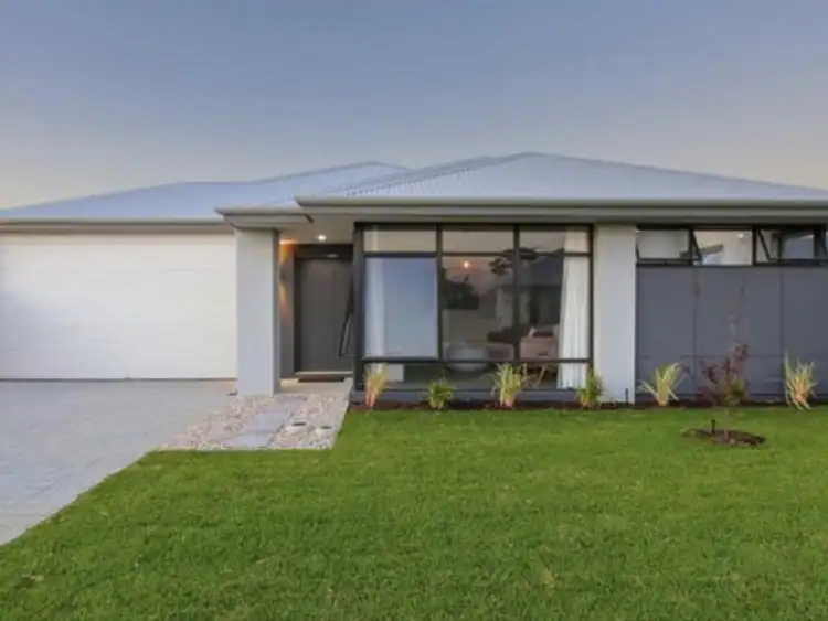 4 Brundall Street, Aveley WA 6069
