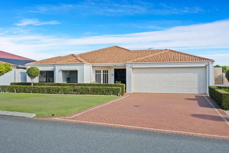 5 Devonian Gardens, Bibra Lake WA 6163