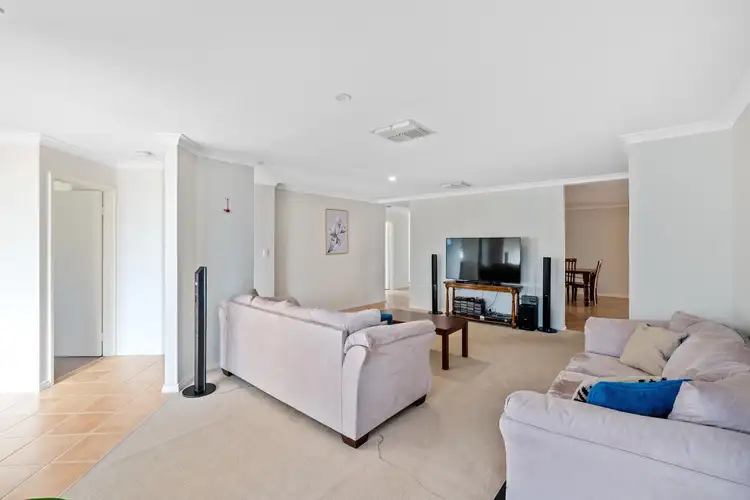 Fifth view of Homely house listing, 5 Devonian Gardens, Bibra Lake WA 6163