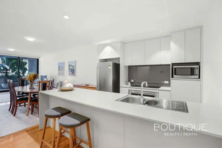 7/2 Burvill Drive, Floreat WA 6014
