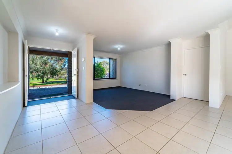6 Lotus Court, Bertram WA 6167