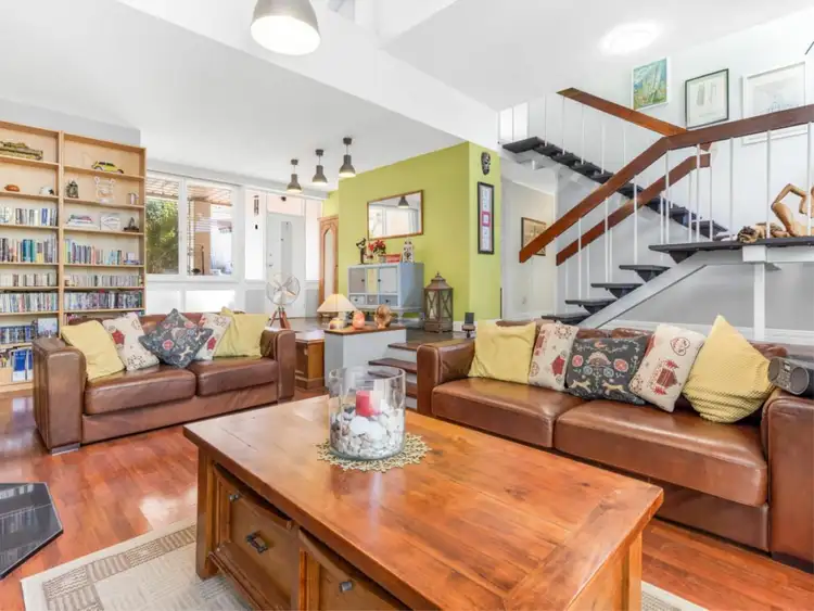 Third view of Homely house listing, 10 Camborne Way, Thornlie WA 6108