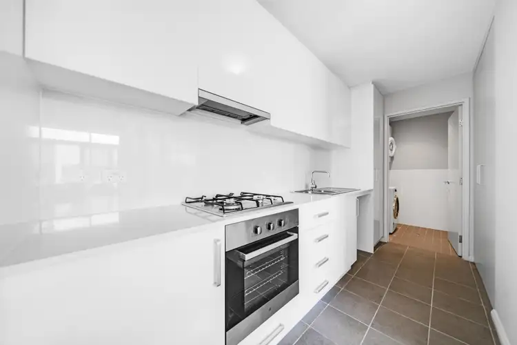 Fourth view of Homely unit listing, 15/5 Antonas Road, Northbridge WA 6003