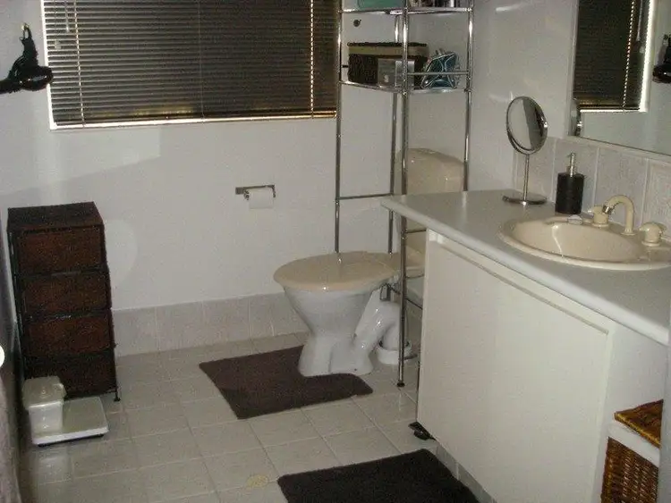 Fifth view of Homely house listing, 8 Turnbull Close, Atwell WA 6164