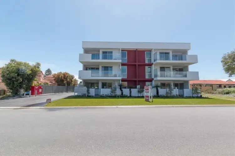 Main view of Homely apartment listing, 7/102 Kent Street, Rockingham WA 6168