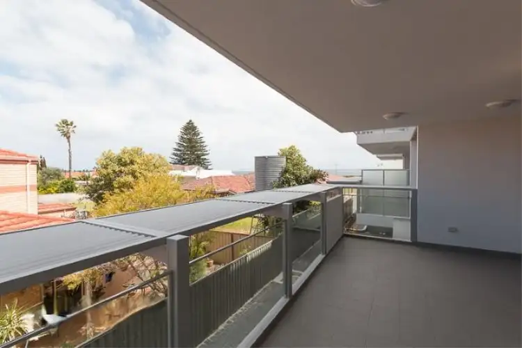 Second view of Homely apartment listing, 7/102 Kent Street, Rockingham WA 6168